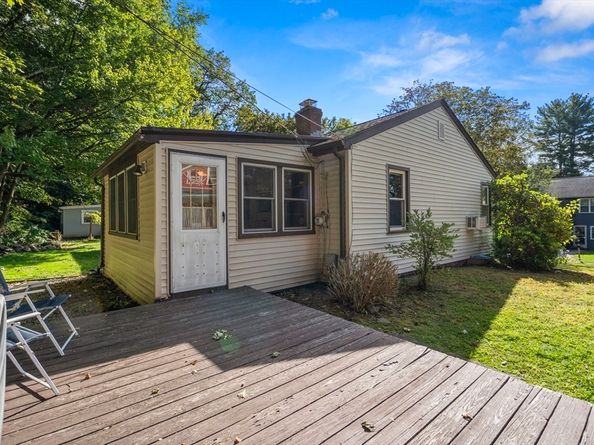 5 Manila St, Worcester MA 01602