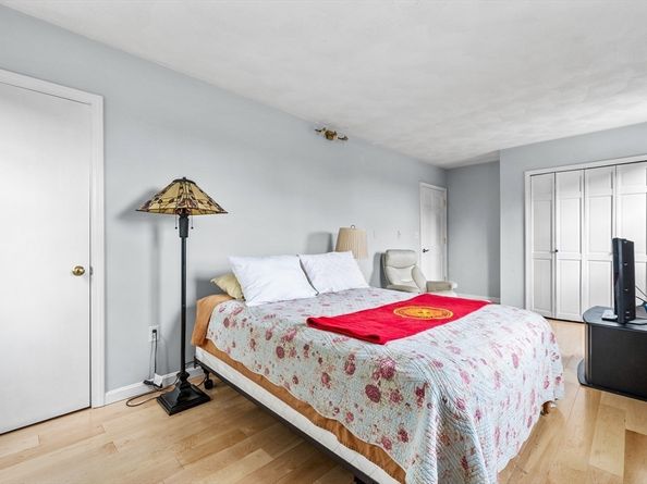 10 Battlemarch Road, Woburn MA 01801