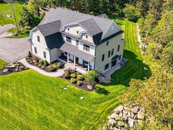 2 Whisper Way, Hopkinton MA 01748