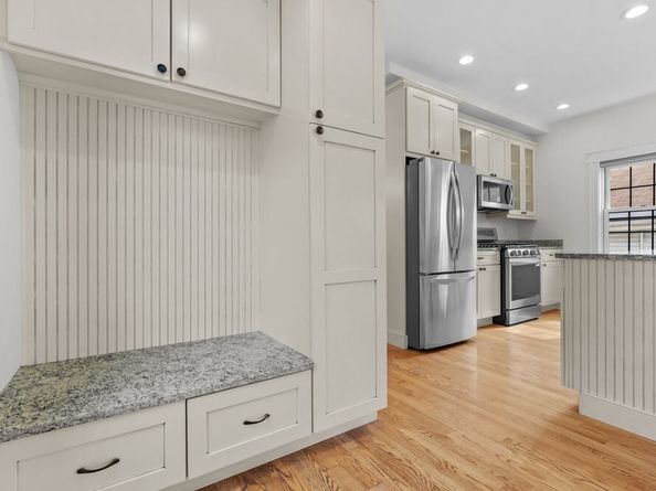 25 Auburn Ave 2, Somerville MA 02145