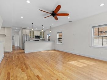 25 Auburn Ave