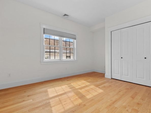 25 Auburn Ave 2, Somerville MA 02145
