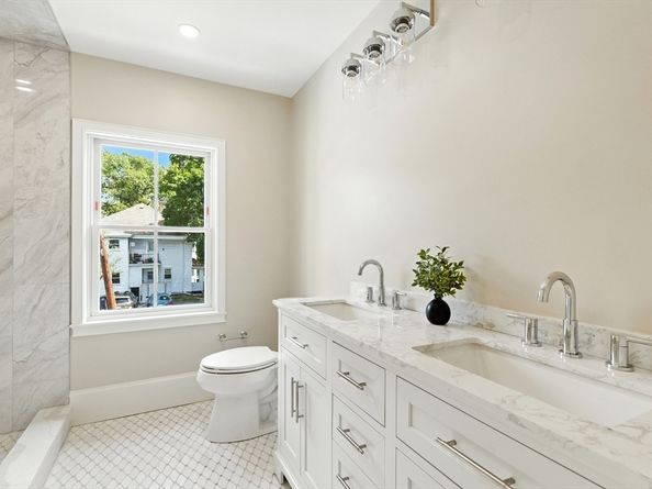 23-1 Francis Street 231, Newton MA 02459