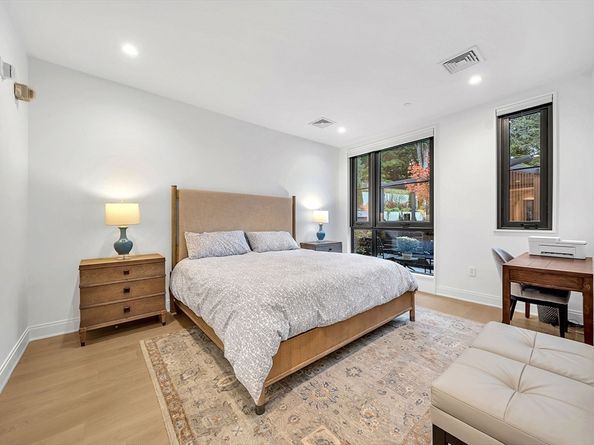 100 Linden Street 111, Wellesley MA 02482