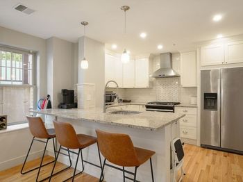 17 Neponset Street