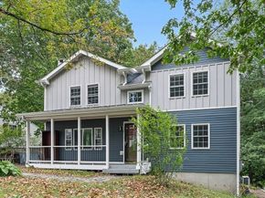 11 Longview Rd, Framingham MA 01701
