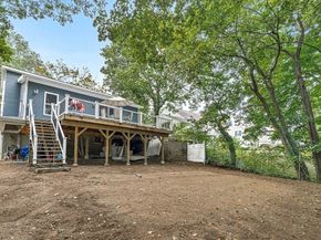 11 Longview Rd, Framingham MA 01701