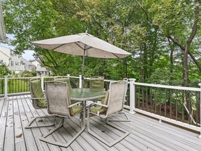11 Longview Rd, Framingham MA 01701