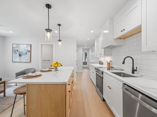 3 Franklin St 1, Somerville MA 02145