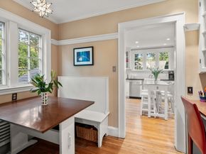 17 Atwood St, Wellesley MA 02482