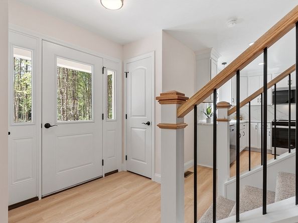 369 Hitchcock Road, Winchendon MA 01475