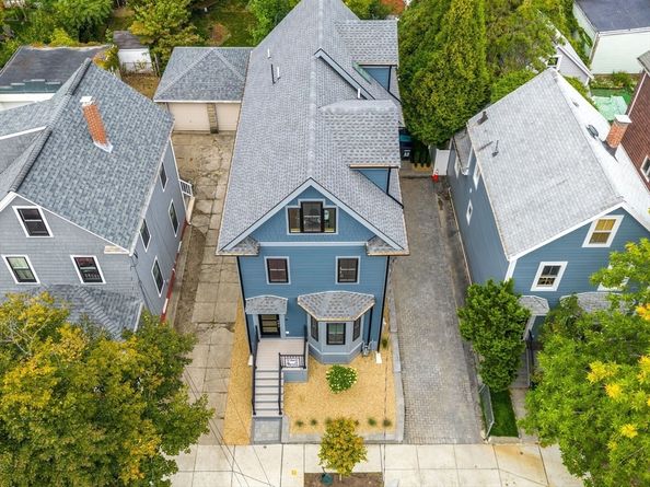25 Avon Street, Somerville MA 02143