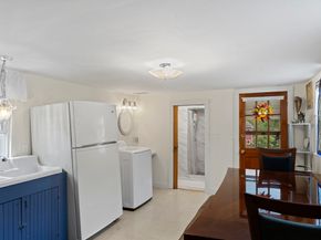 10 East Blvd, Wareham MA 02571