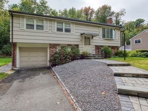 90 Charles Circle, Stoughton MA 02072