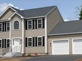 47 Carolyn St