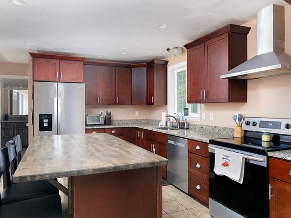 81 Glenwood Place, Rutland MA 01543