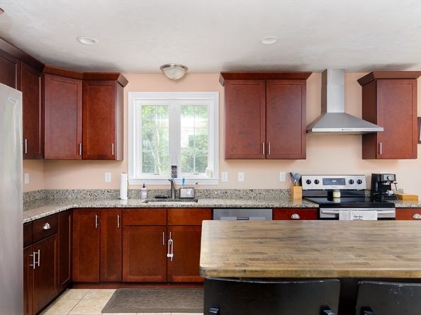 81 Glenwood Place, Rutland MA 01543