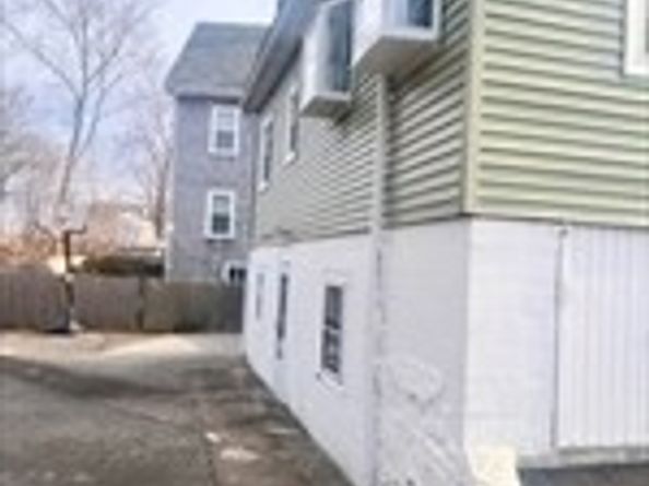 26 Lawrence St, Quincy MA 02169