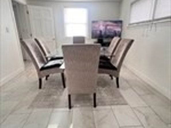 26 Lawrence St, Quincy MA 02169