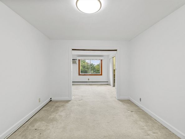 176 River St 0, Waltham MA 02453