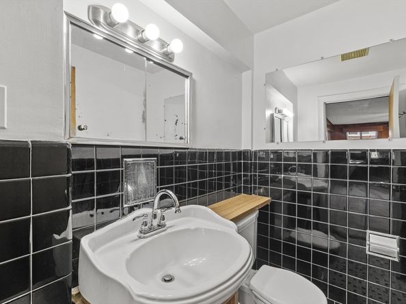 176 River St 0, Waltham MA 02453