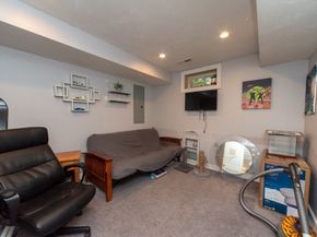 38 Norman St, Clinton MA 01510