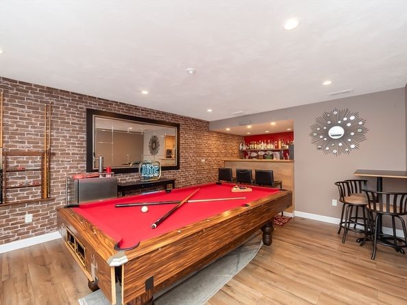 38 Norman St, Clinton MA 01510