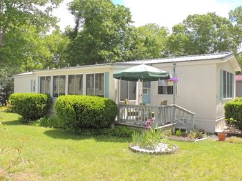 127 Dolittle Lane