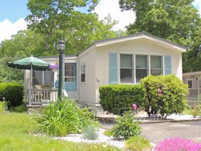 127 Dolittle Lane, Wareham MA 02576