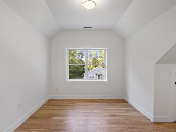 27 Brand Avenue, Wilmington MA 01887