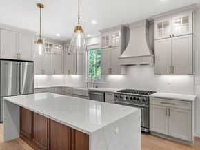 8 Golf Cottage Way, Mattapoisett MA 02739
