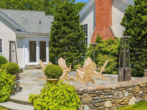 20 Longmeadow Drive, Westwood MA 02090