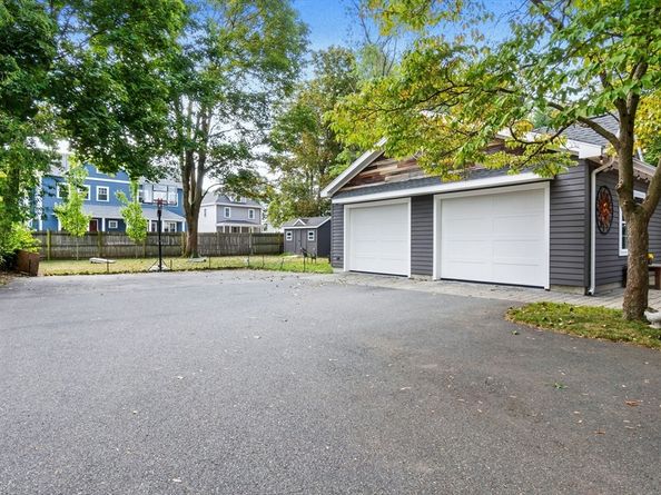 289 County Way Ext, Beverly MA 01915