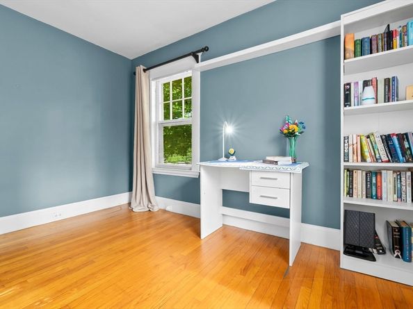 289 County Way Ext, Beverly MA 01915