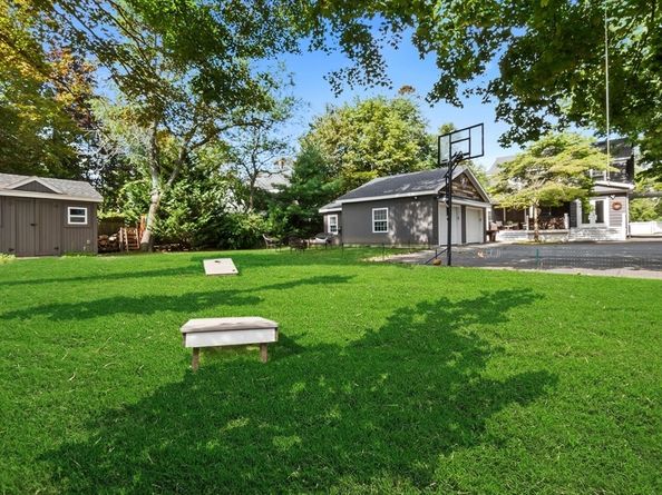 289 County Way Ext, Beverly MA 01915