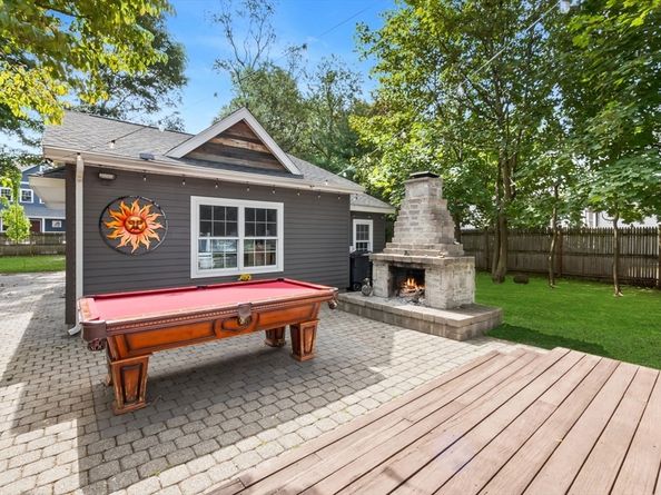 289 County Way Ext, Beverly MA 01915