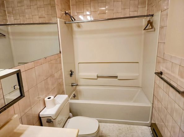376 Ocean Ave 709, Revere MA 02151