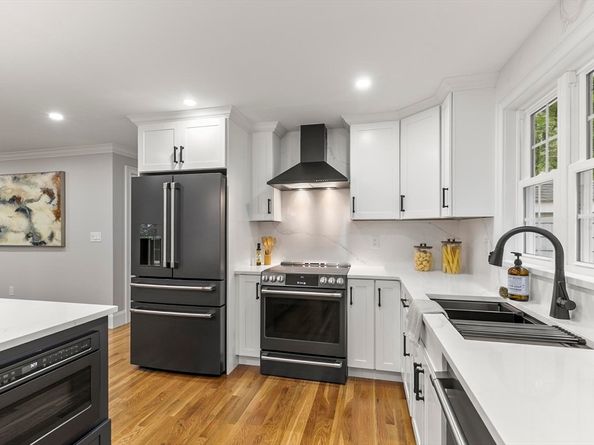 315 Maple Ave, Shrewsbury MA 01545