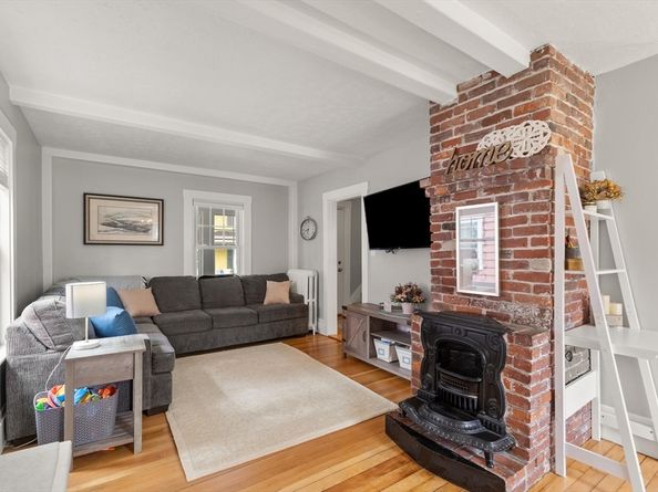 4 Fayette St, Beverly MA 01915