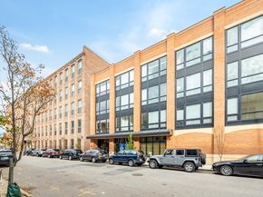 340 West 2nd Street 17E, Boston MA 02127