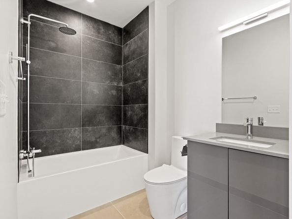 340 West 2nd Street 17E, Boston MA 02127