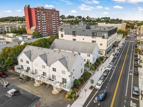 948 Broadway 19, Chelsea MA 02150