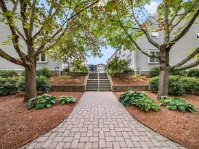 948 Broadway 19, Chelsea MA 02150