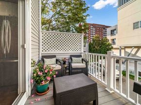 948 Broadway 19, Chelsea MA 02150