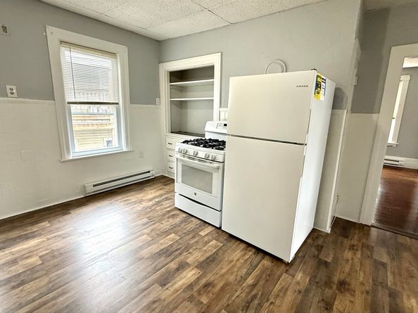 6 Berkeley St, Worcester MA 01605