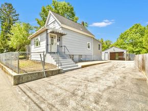 120 E Ashland St, Brockton MA 02302