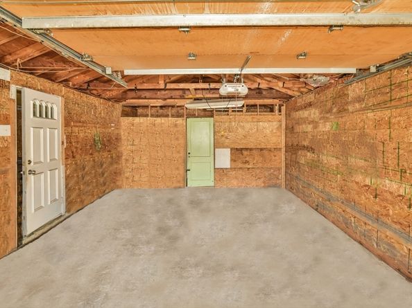 120 E Ashland St, Brockton MA 02302