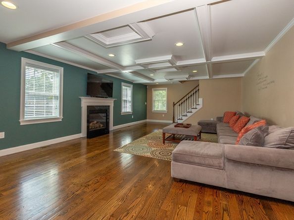 41 Russet Road, Billerica MA 01821