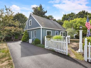 14 Alandale Pkwy