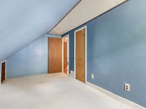 14 Alandale Pkwy, Norwood MA 02062